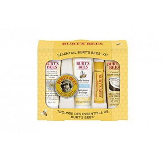 Burt's Bees Essential Everyday Beauty Gift Set